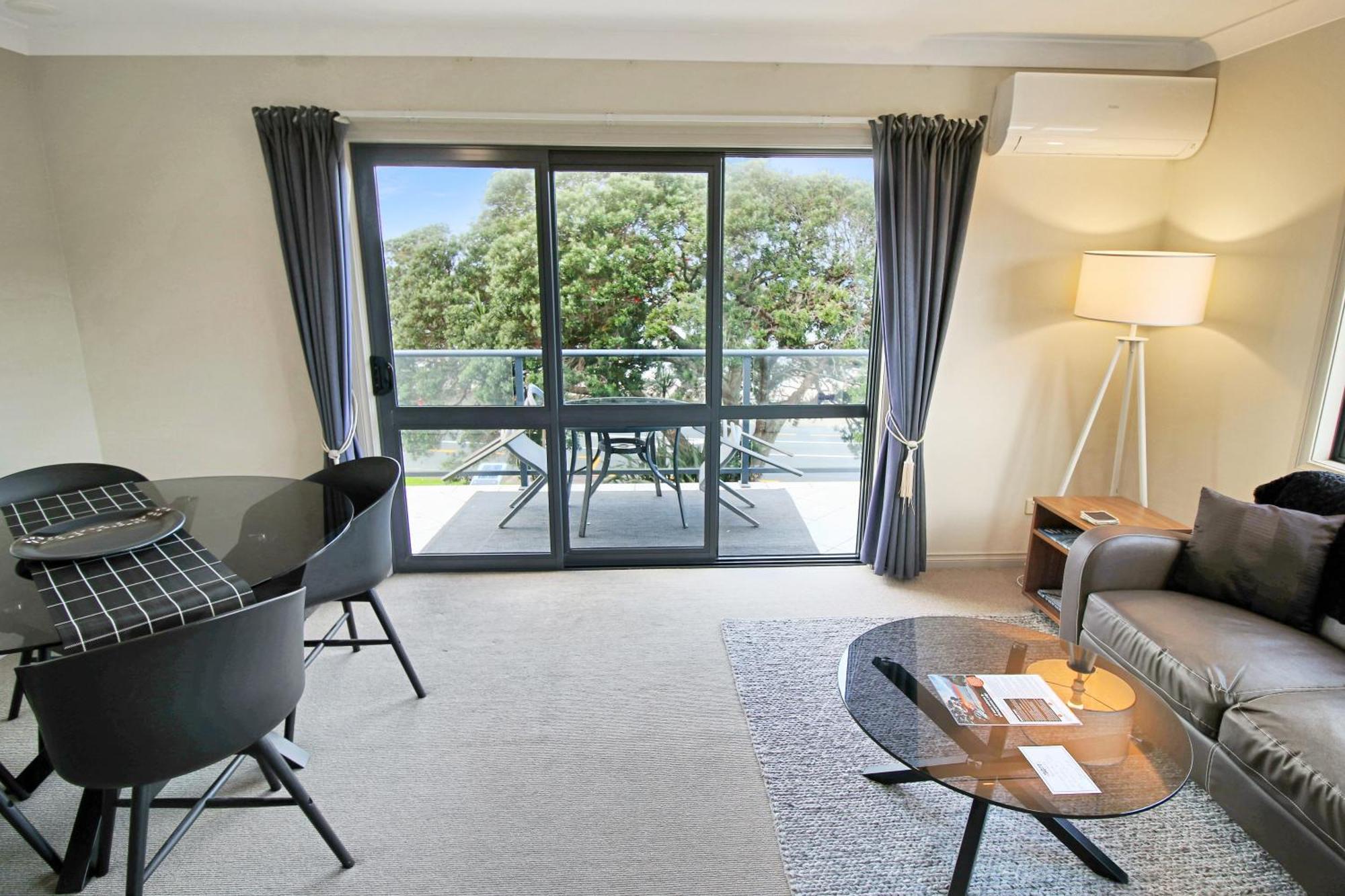 Whangaparaoa Lodge Eksteriør bilde